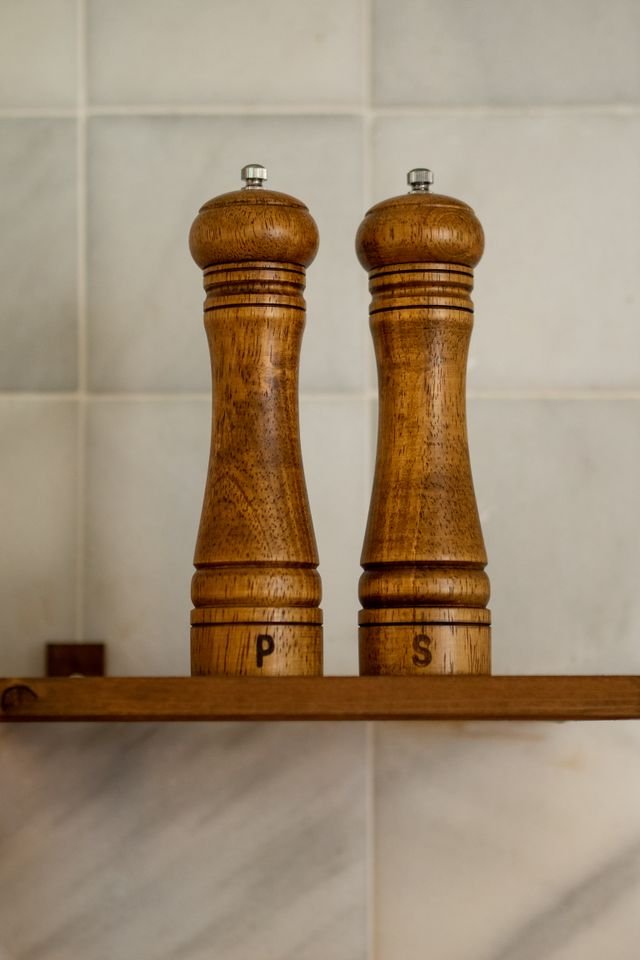 Wooden Salt and Pepper Mill Set
