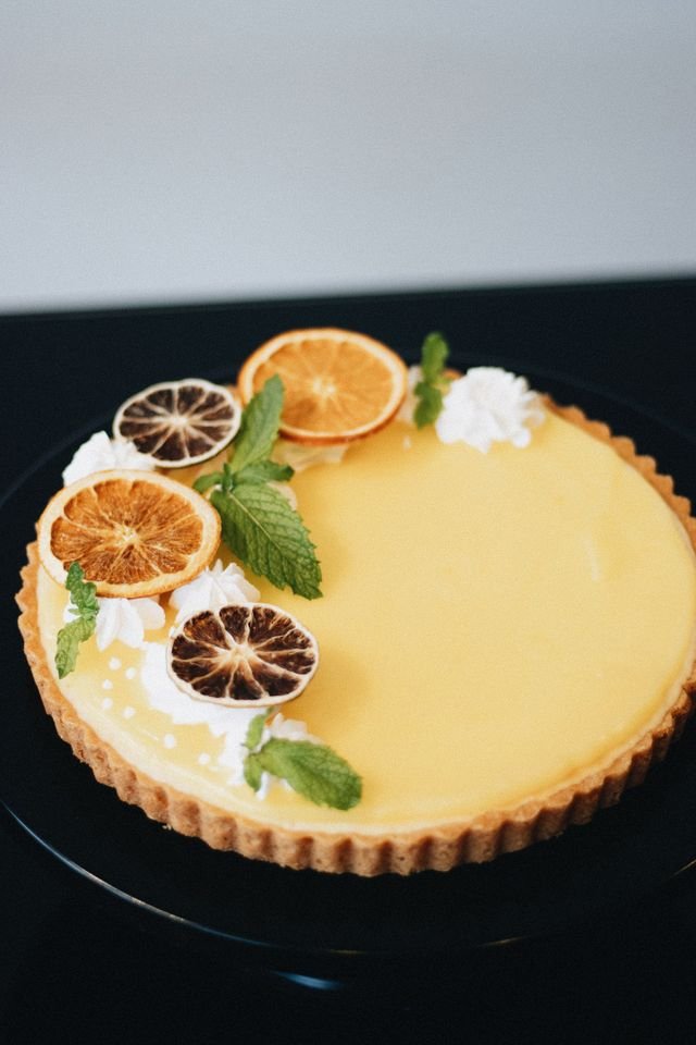 Lemon Curd Tart with Orange