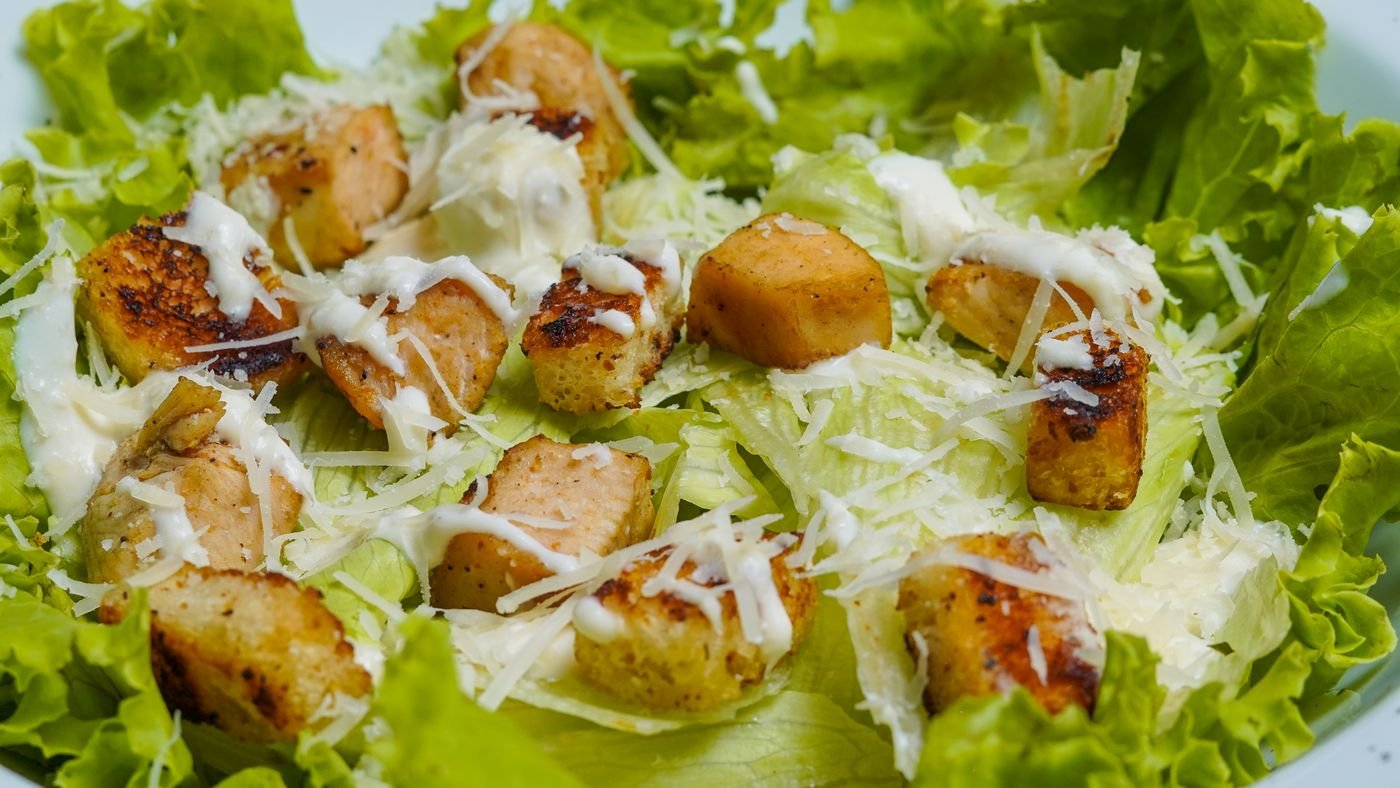 Classic Romaine Caesar Crunch